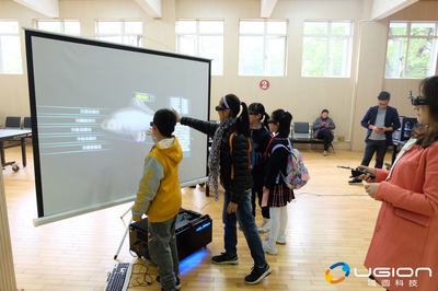 创新体验成长 科技铸就未来--域圆科技参加松江区青少年科技创新大赛